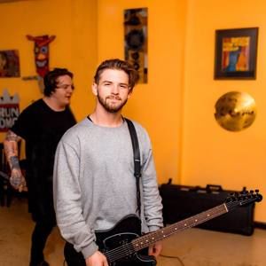 Meet your Posher, Lanny